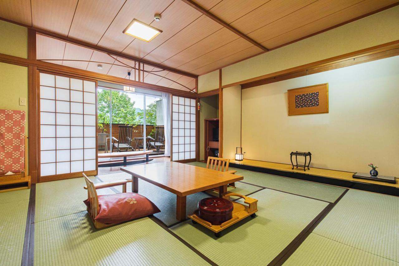 Yufuin Kotobuki Hananosho Exterior photo